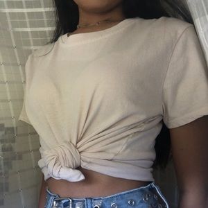 BRANDY MELVILLE LIGHT PINK TEE